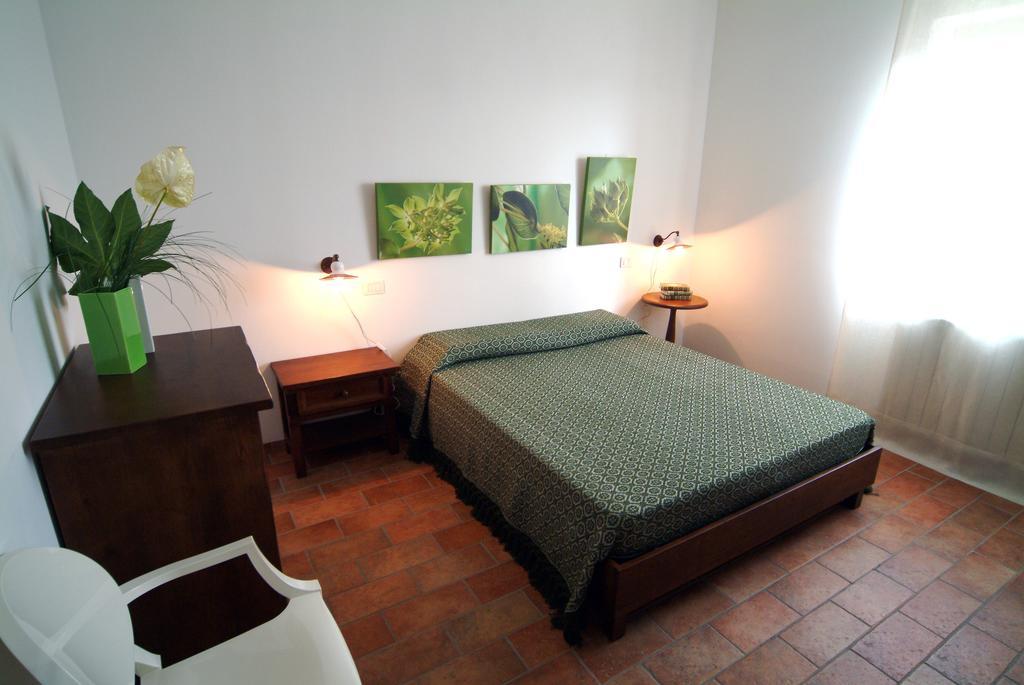 Agriturismo Casale Le Selvette Ripa Pokój zdjęcie